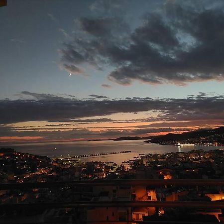 View Of The Whole City Studio Kavala Exteriör bild