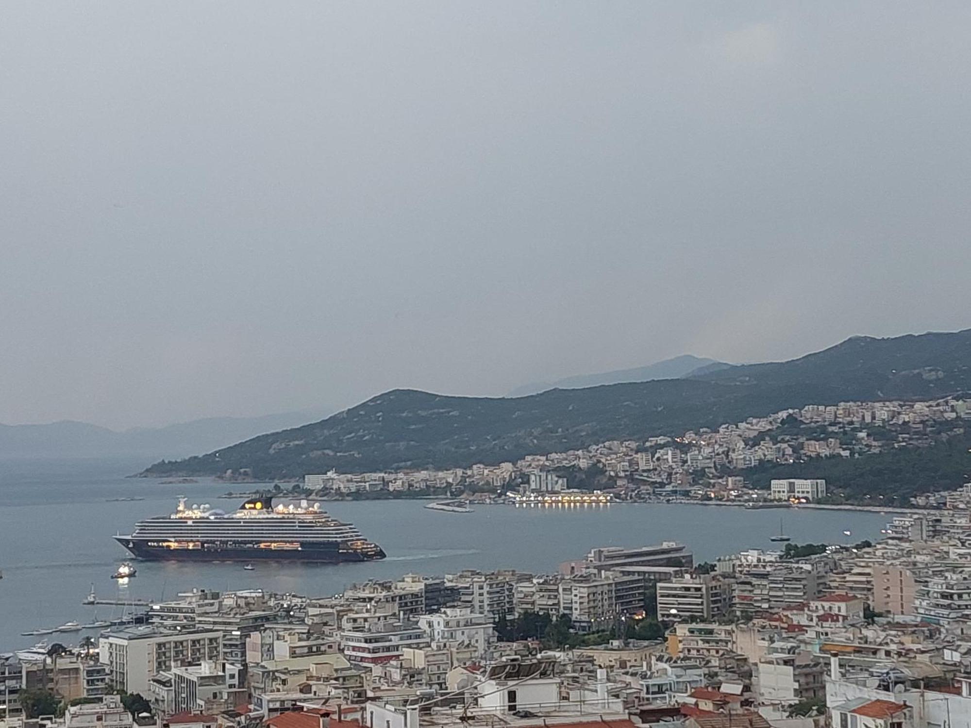 View Of The Whole City Studio Kavala Exteriör bild