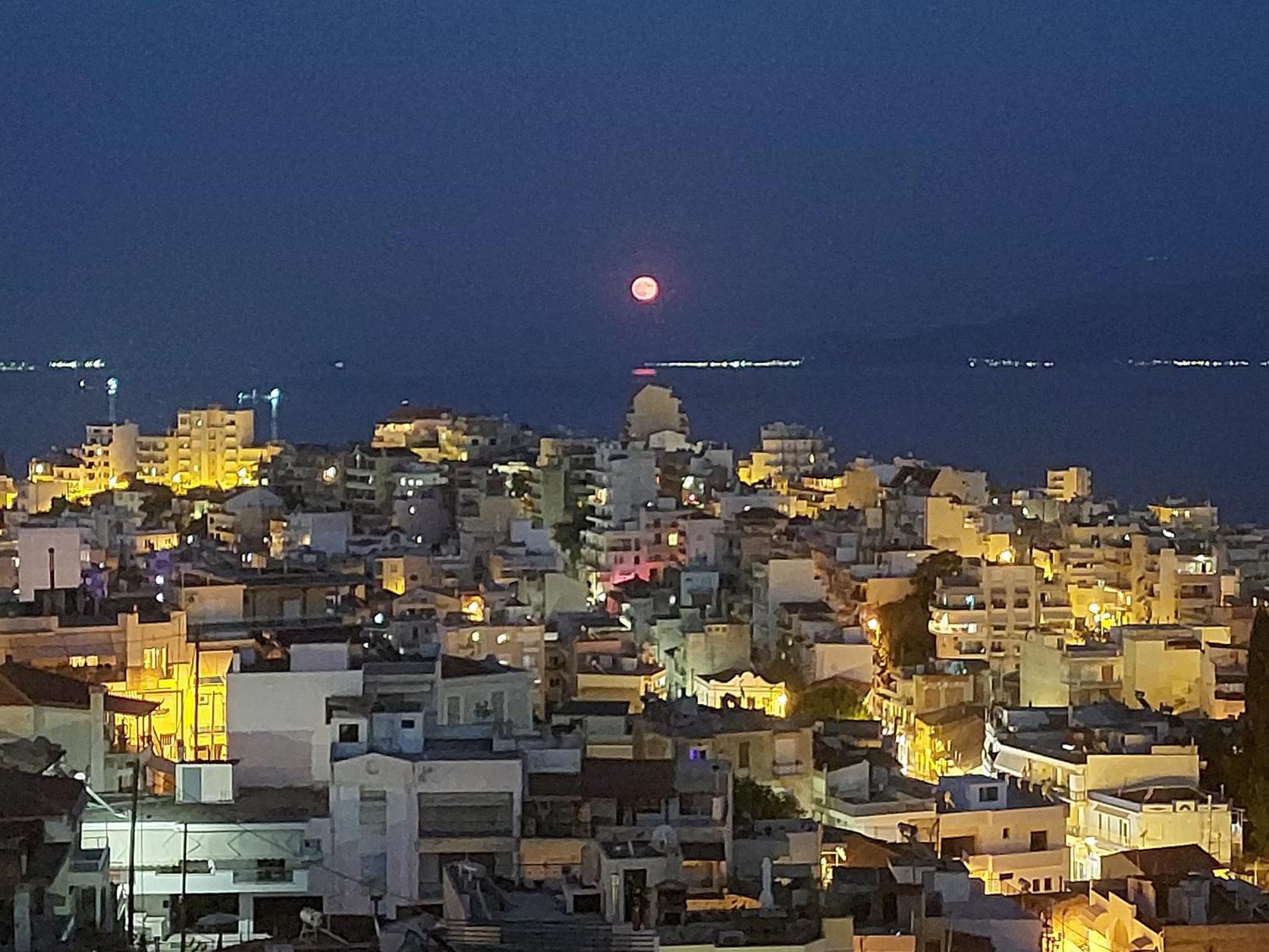 View Of The Whole City Studio Kavala Exteriör bild